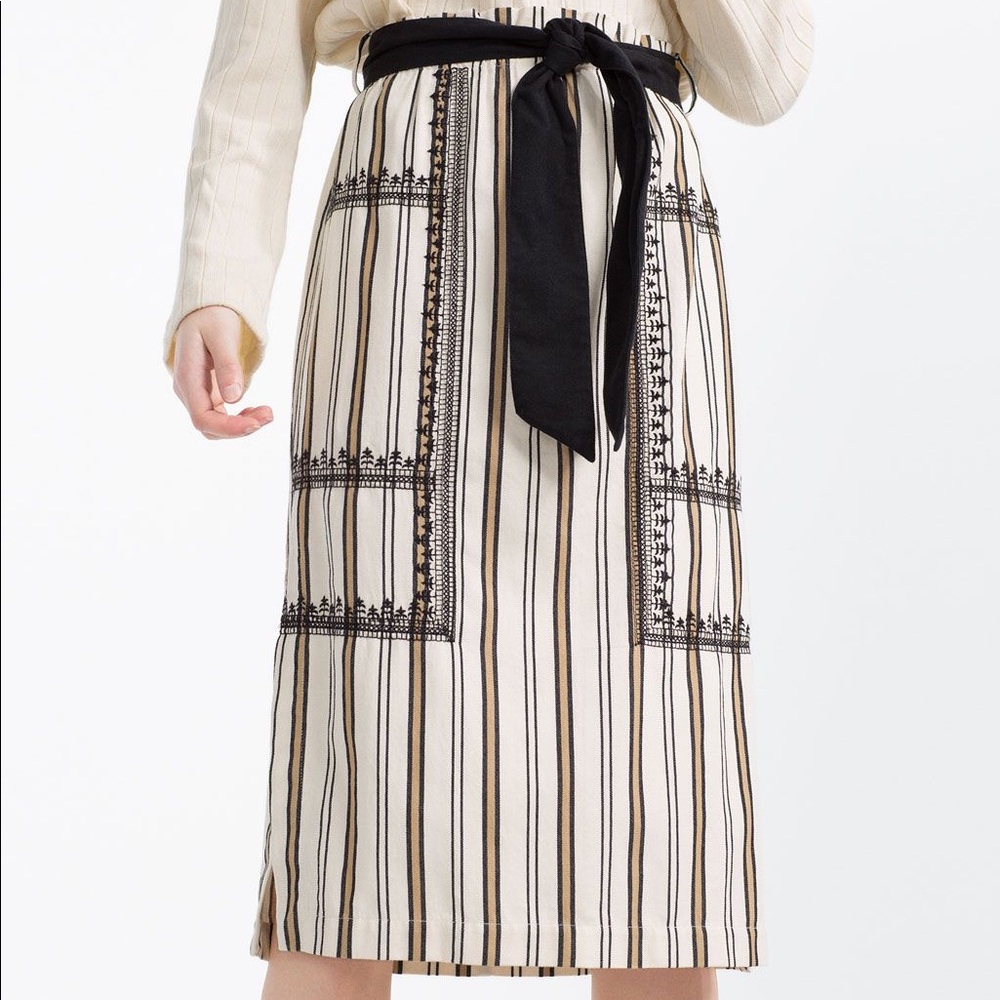 ZARA Mid Length Striped Embroidered Skirt